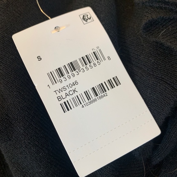 NWT Studio By The Workshop Black Off Shoulder Soft Wool Blend Sweater NEW S Rib - Picture 9 of 16